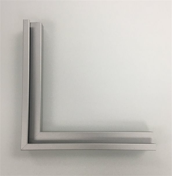 Verona Natural Aluminum Corner