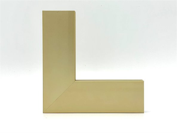 Vivaro Gold Matte Corner